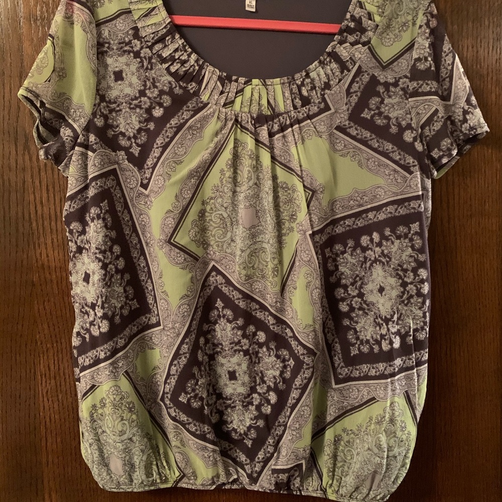 Croft and Barrow blouse with elastic waist